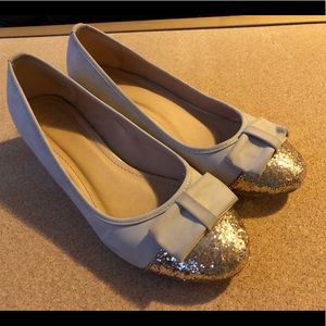 Nude flats with slight wedge